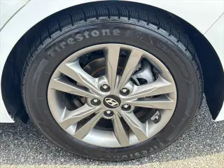 Hyundai ELANTRA 2018 SEL 4dr Sedan (US)