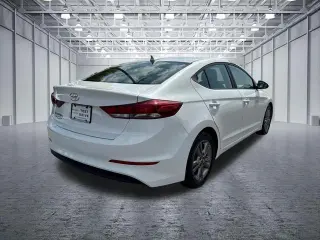 Hyundai ELANTRA 2018 SEL 4dr Sedan (US)