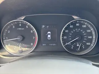 Hyundai ELANTRA 2018 SEL 4dr Sedan (US)