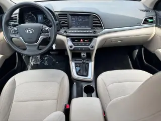 Hyundai ELANTRA 2018 SEL 4dr Sedan (US)
