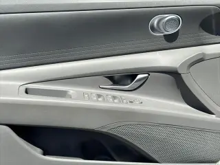 Hyundai ELANTRA 2022 SEL 4dr Sedan