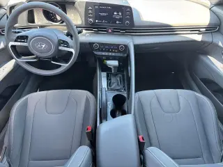 Hyundai ELANTRA 2022 SEL 4dr Sedan