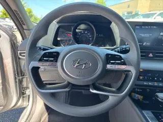 Hyundai ELANTRA 2022 SEL 4dr Sedan