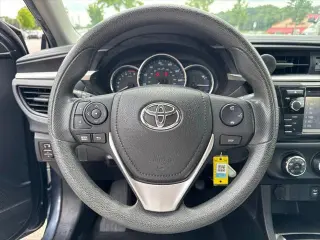 Toyota Corolla 2016 L 4dr Sedan 6M