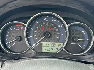Toyota Corolla 2016 L 4dr Sedan 6M