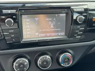 Toyota Corolla 2016 L 4dr Sedan 6M