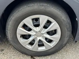 Toyota Corolla 2016 L 4dr Sedan 6M