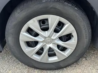 Toyota Corolla 2016 L 4dr Sedan 6M