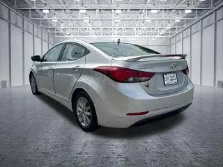 Hyundai ELANTRA 2015 SE 4dr Sedan 6M