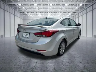 Hyundai ELANTRA 2015 SE 4dr Sedan 6M