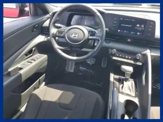 Hyundai ELANTRA 2025 SEL Sport 4dr Sedan