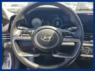 Hyundai ELANTRA 2024 SEL 4dr Sedan