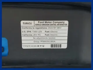Ford Mustang Mach-E 2023 AWD Premium 4dr SUV