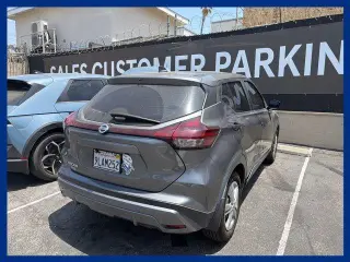 Nissan Kicks 2021 S 4dr Crossover
