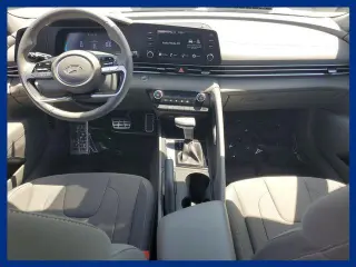 Hyundai ELANTRA 2025 SEL Sport 4dr Sedan