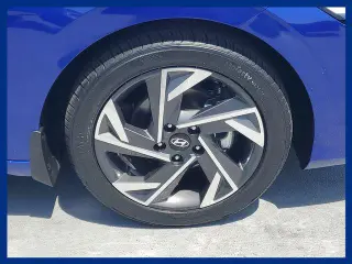 Hyundai ELANTRA 2025 SEL Sport 4dr Sedan