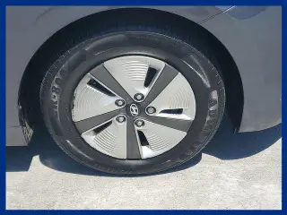 Hyundai IONIQ Hybrid 2017 Blue 4dr Hatchback
