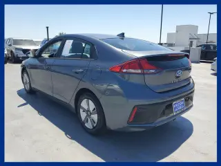 Hyundai IONIQ Hybrid 2017 Blue 4dr Hatchback