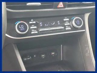 Hyundai SONATA 2023 Limited 4dr Sedan