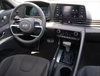 Hyundai ELANTRA 2025 SEL Sport 4dr Sedan