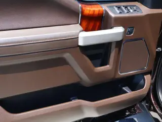 Ford F-150 2018 4x4 King Ranch 4dr SuperCrew 5.5 ft. SB