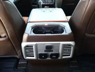 Ford F-150 2018 4x4 King Ranch 4dr SuperCrew 5.5 ft. SB