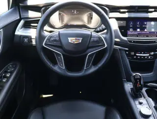Cadillac XT5 2024 Luxury 4dr SUV