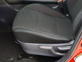 Nissan Kicks 2024 SV 4dr Crossover