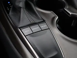 Toyota Camry 2024 SE 4dr Sedan