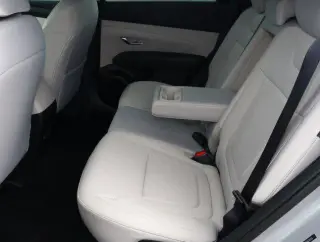 Hyundai TUCSON 2026 SE 4dr SUV