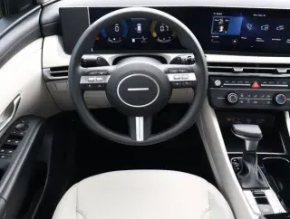 Hyundai TUCSON 2026 SE 4dr SUV