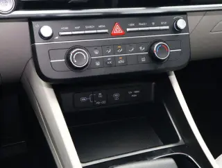 Hyundai TUCSON 2026 SE 4dr SUV