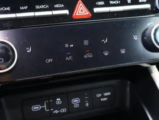 Hyundai TUCSON 2026 SEL Premium 4dr SUV