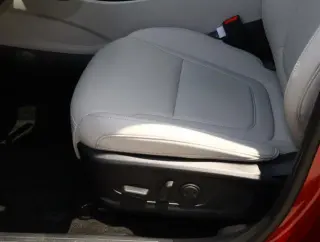 Hyundai TUCSON 2026 SEL Premium 4dr SUV