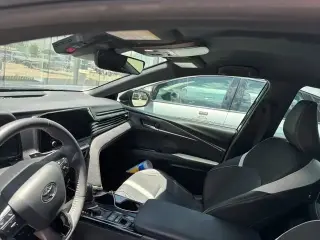 Toyota Camry 2025 SE 4dr Sedan