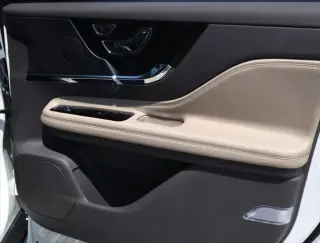 Lincoln Corsair 2024 Reserve 4dr SUV