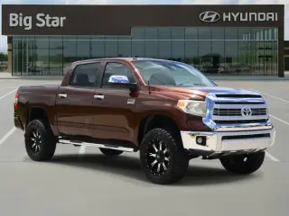 Toyota Tundra 2014 4x4 Platinum 4dr CrewMax Cab Pickup SB (5.7L V8 FFV)