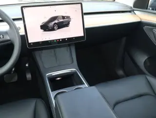 Tesla Model Y 2023 AWD Long Range 4dr Crossover