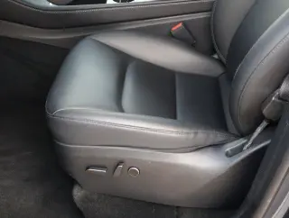 Tesla Model Y 2023 AWD Long Range 4dr Crossover