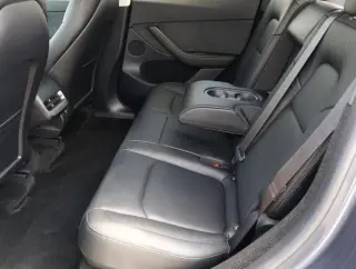 Tesla Model Y 2023 AWD Long Range 4dr Crossover