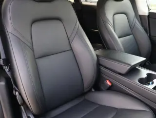 Tesla Model Y 2023 AWD Long Range 4dr Crossover