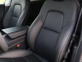 Tesla Model Y 2023 AWD Long Range 4dr Crossover