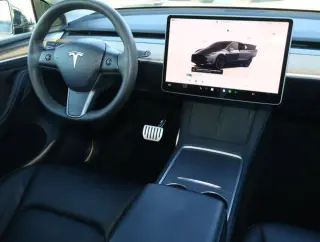 Tesla Model Y 2023 AWD Performance 4dr Crossover