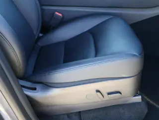 Tesla Model Y 2023 AWD Performance 4dr Crossover