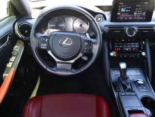 Lexus IS 300 2023 4dr Sedan