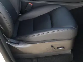 Tesla Model Y 2022 AWD Performance 4dr Crossover