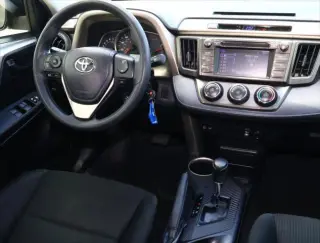 Toyota RAV4 2015 LE 4dr SUV
