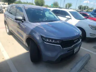 Kia Sorento 2022 LX 4dr SUV