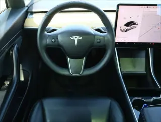 Tesla Model 3 2020 AWD Standard Range 4dr Fastback