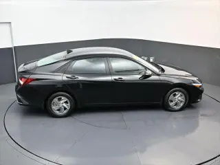 Hyundai ELANTRA 2026 SE 4dr Sedan